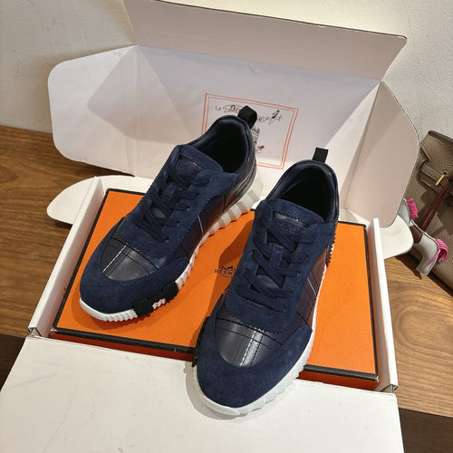 Designer Sneakers Shoes – Sneakers Shoes, Lifestyle Running Shoes, Latest Sneaker