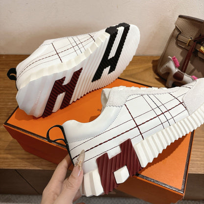 Designer Sneakers Shoes – Sneakers Shoes, Lifestyle Running Shoes, Latest Sneaker