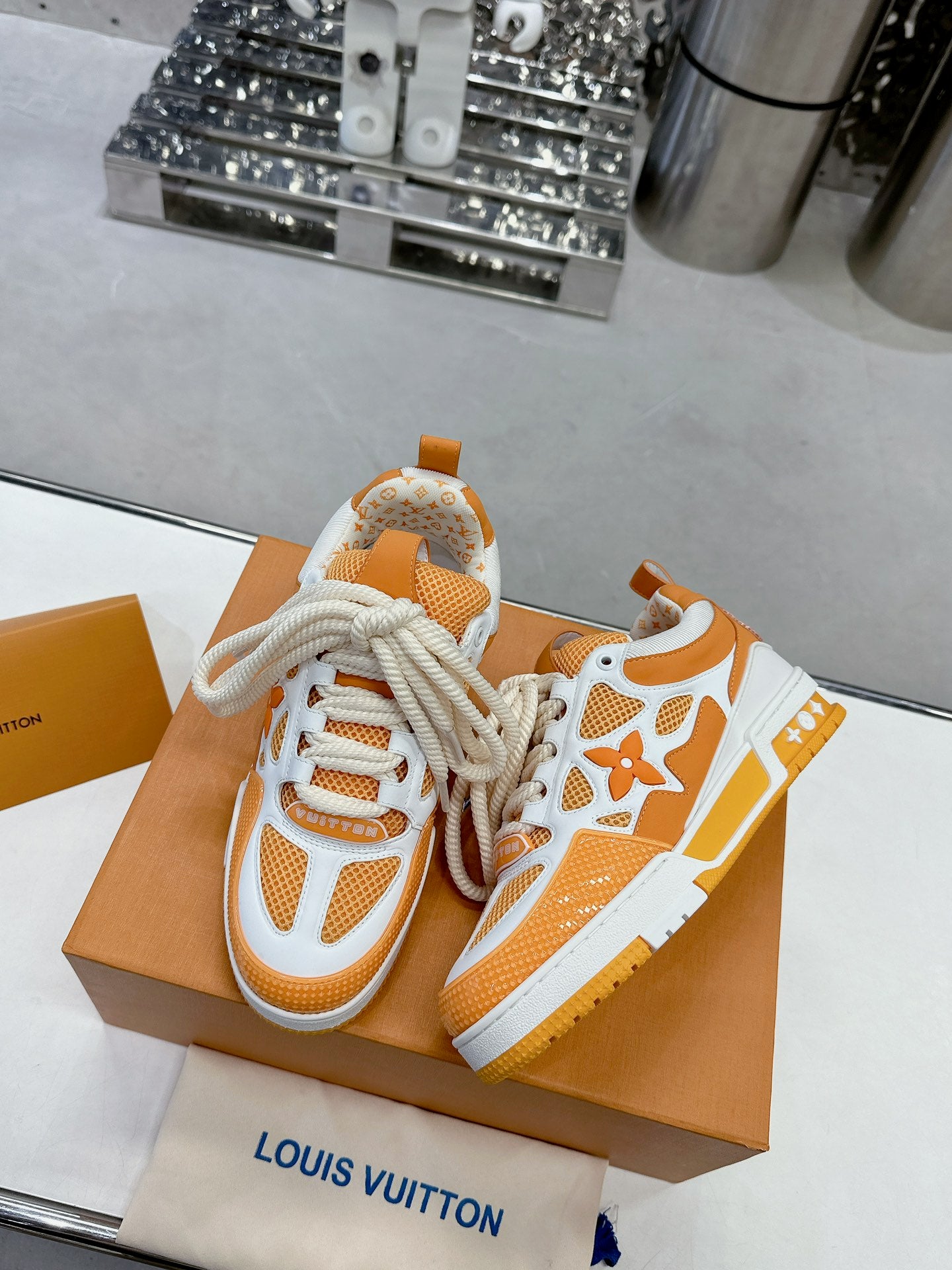 Louis Vuitton Sneakers for Men and Women – Premium Leather Designer Shoes