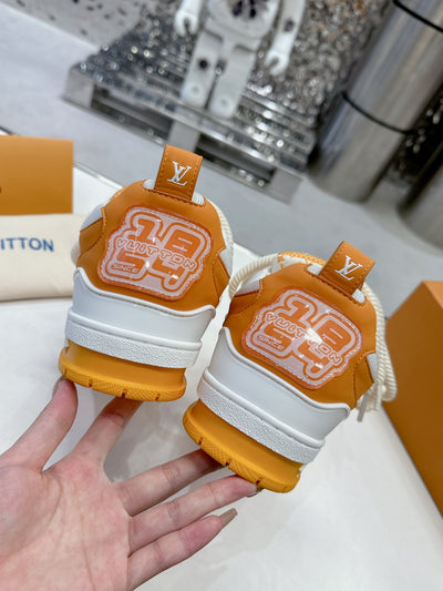 Louis Vuitton Sneakers for Men and Women – Premium Leather Designer Shoes