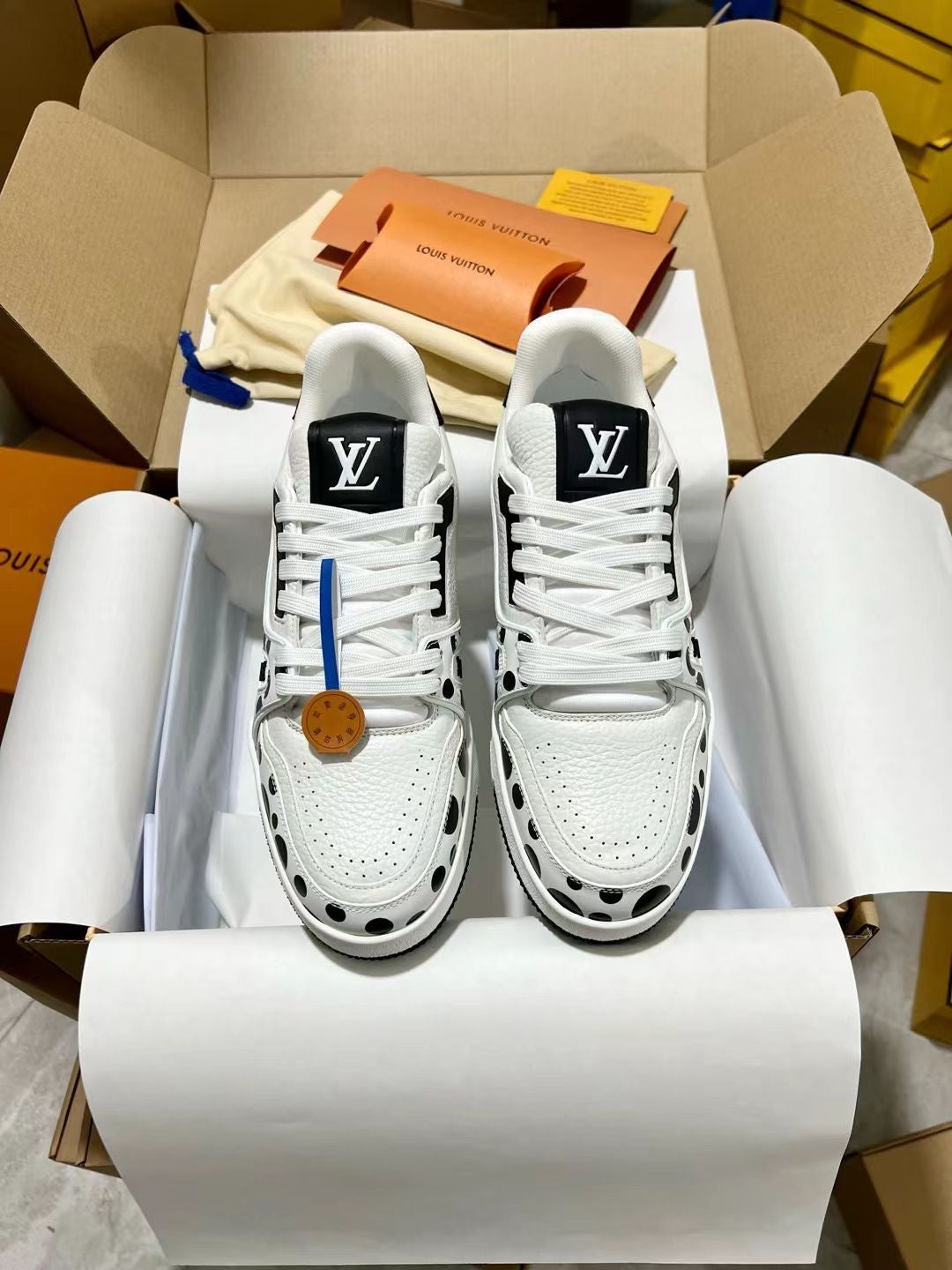 Designer Sneakers – Mens Shoes, Sneakers, Shoes for Mens and womens