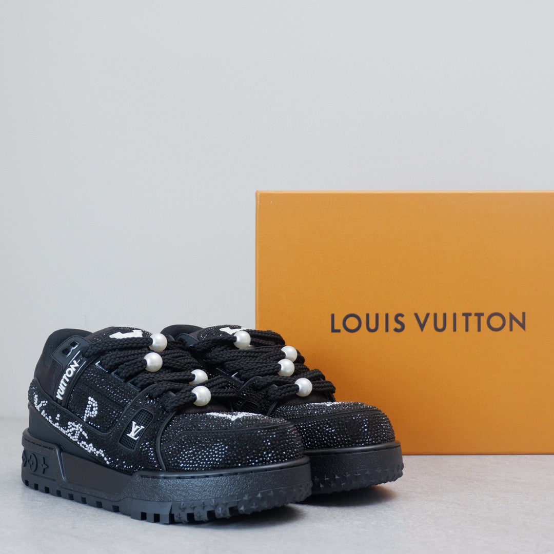 Designer Sneakers Shoes – Lifestyle Sneakers, Latest Sneakers