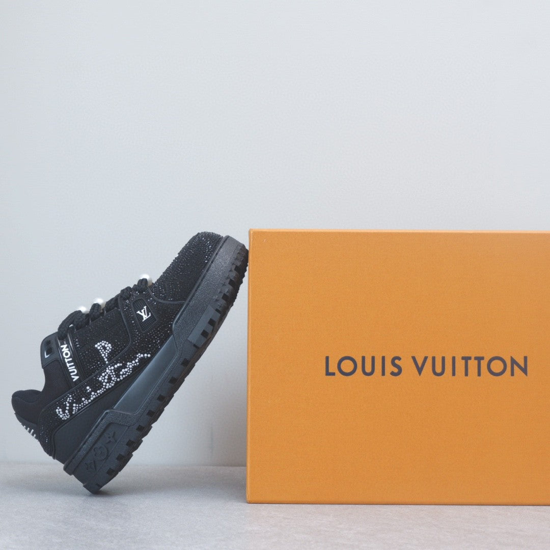 Designer Sneakers Shoes – Lifestyle Sneakers, Latest Sneakers