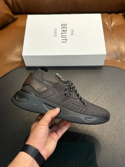 Designer Sneakers Shoes – Sneakers Shoes, Lifestyle Latest Sneakers, Men’s Casual Shoes