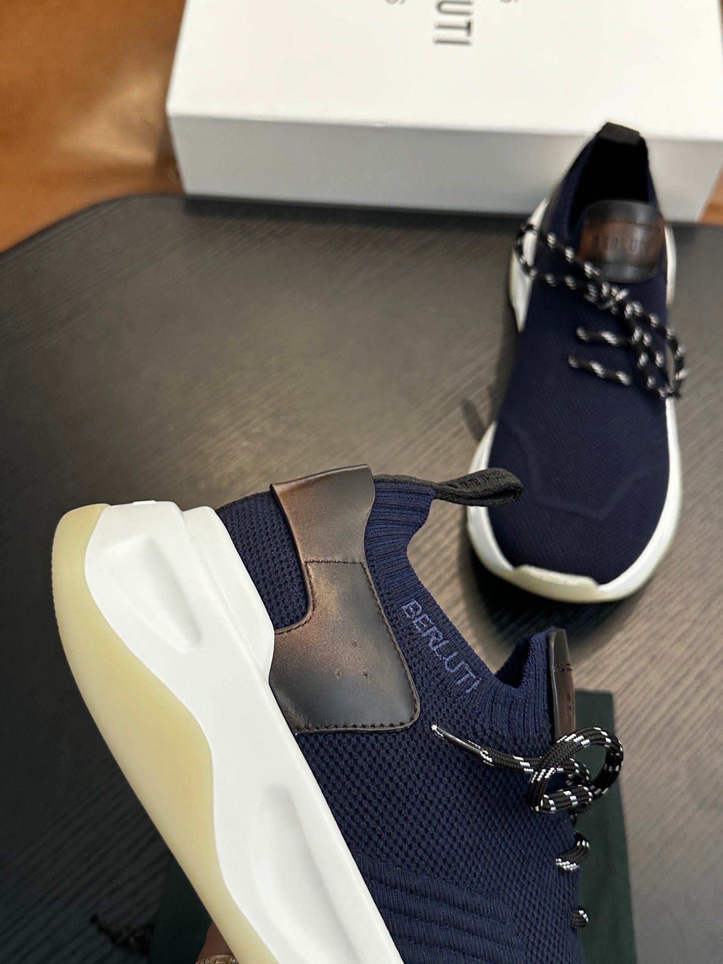 Designer Sneakers Shoes – Sneakers Shoes, Lifestyle Latest Sneakers, Men’s Casual Shoes