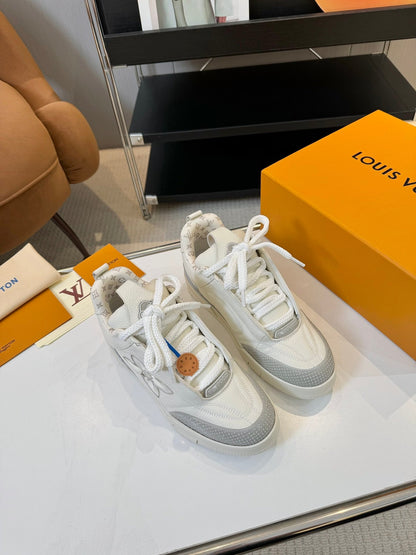 Designer Sneakers Shoes – Sneakers Shoes, Lifestyle Running Shoes, Latest Sneaker
