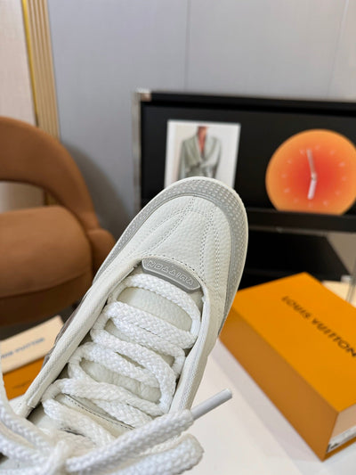 Designer Sneakers Shoes – Sneakers Shoes, Lifestyle Running Shoes, Latest Sneaker