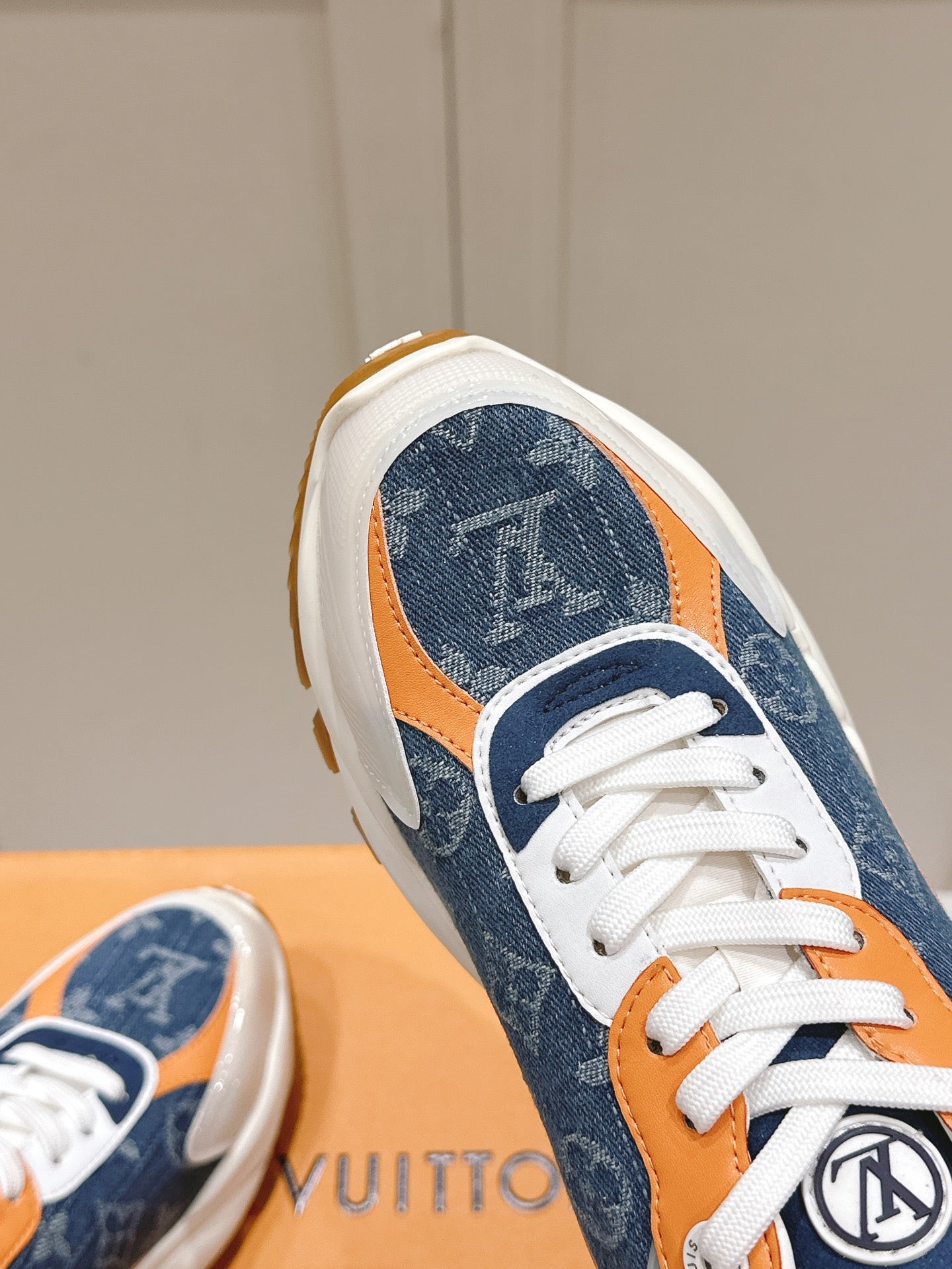 Designer Sneakers Shoes – Lifestyle Sneakers, Latest Sneakers