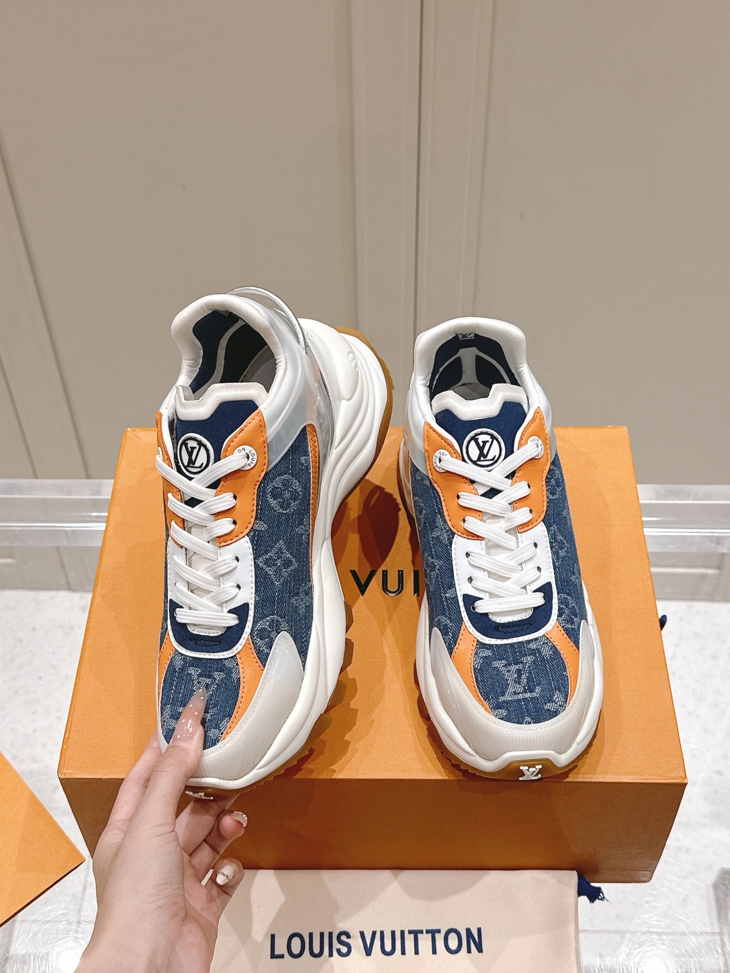 Designer Sneakers Shoes – Lifestyle Sneakers, Latest Sneakers