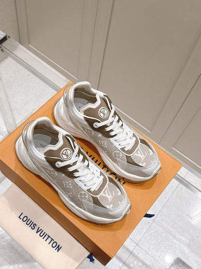 Designer Sneakers Shoes – Lifestyle Sneakers, Latest Sneakers