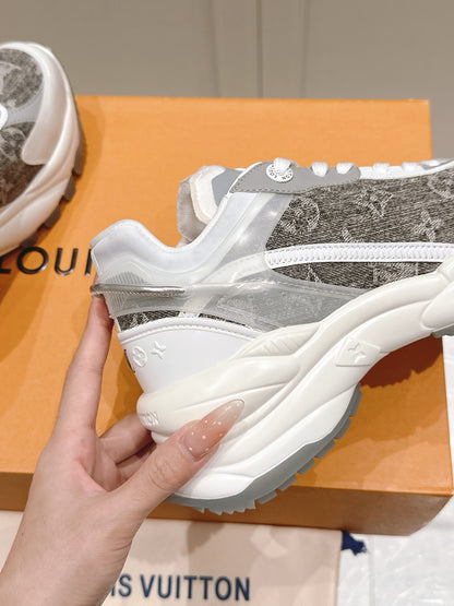 Designer Sneakers Shoes – Lifestyle Sneakers, Latest Sneakers