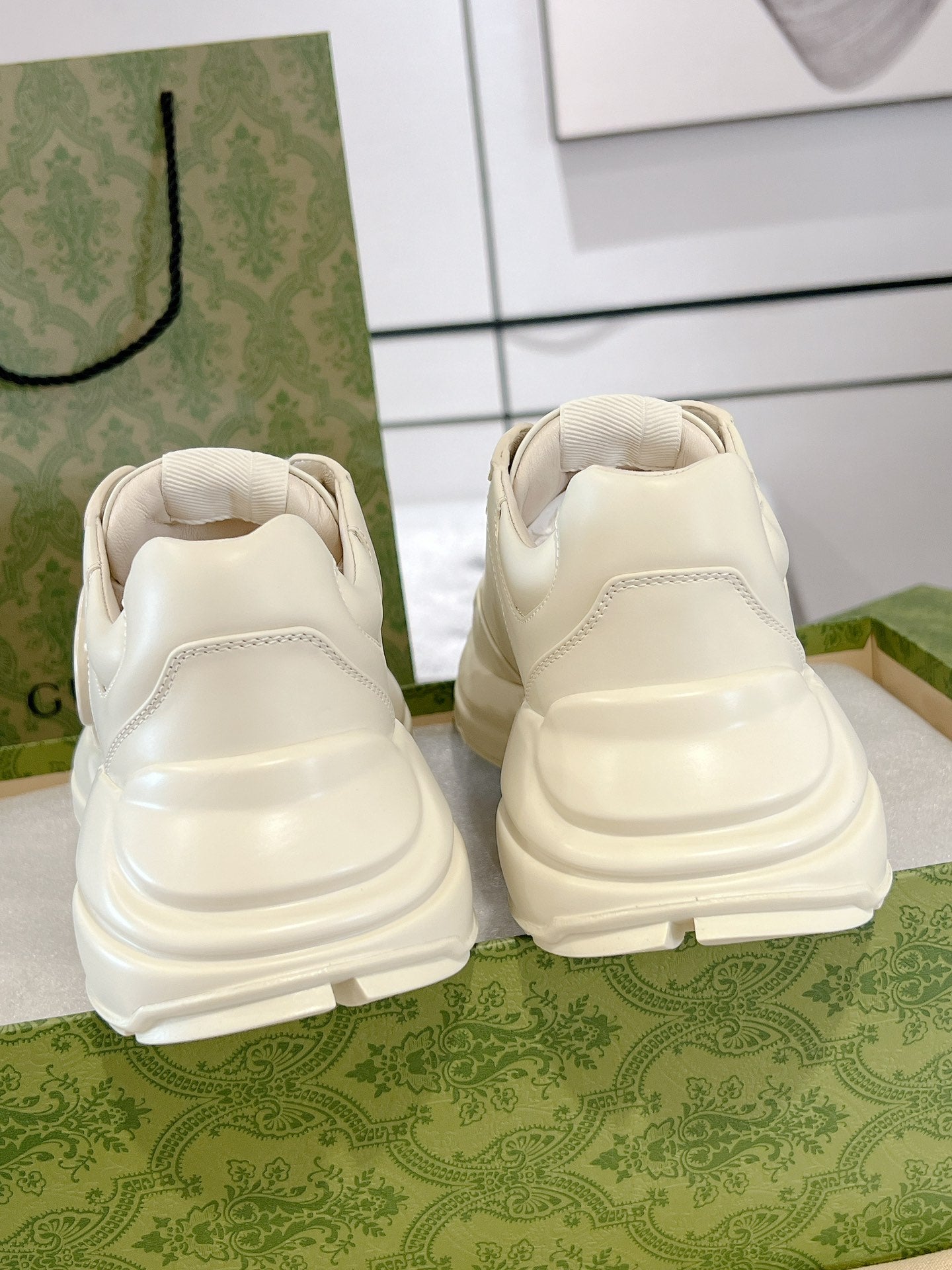 Designer Sneakers Shoes – Lifestyle Sneakers, Latest Sneakers