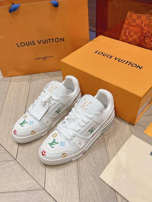 Designer Sneakers Shoes – Lifestyle Sneakers, Latest Sneakers