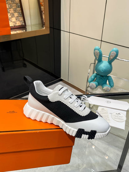 Designer Sneakers Shoes – Sneakers Shoes, Lifestyle Running Shoes, Latest Sneaker