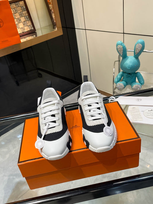 Designer Sneakers Shoes – Sneakers Shoes, Lifestyle Running Shoes, Latest Sneaker
