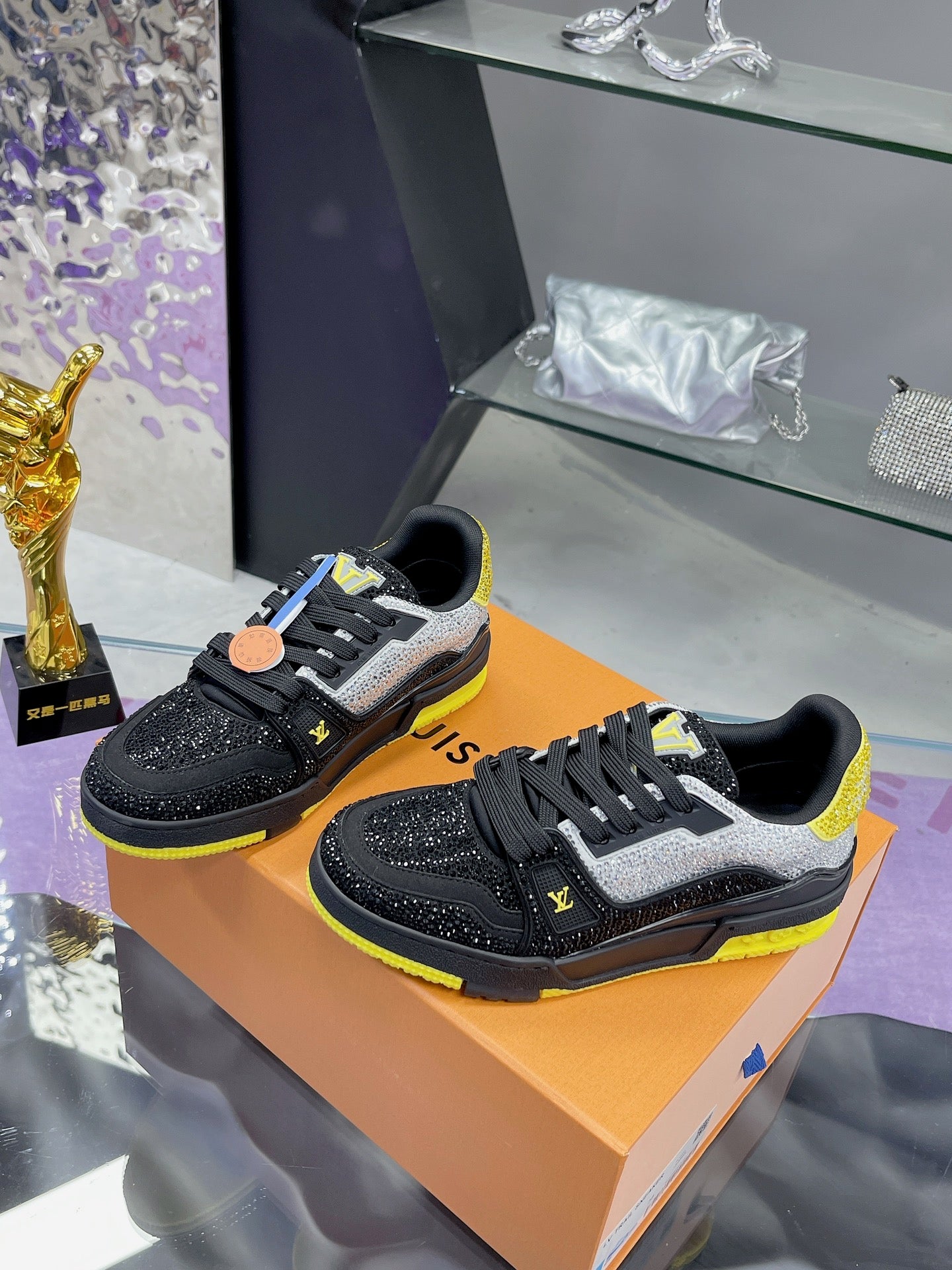 Designer Sneakers Shoes – Lifestyle Sneakers, Latest Sneakers