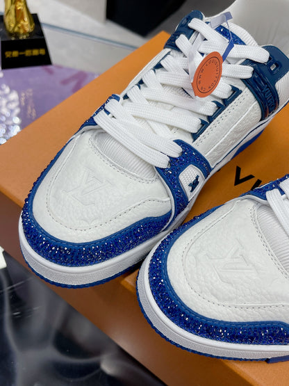 Designer Sneakers Shoes – Lifestyle Sneakers, Latest Sneakers