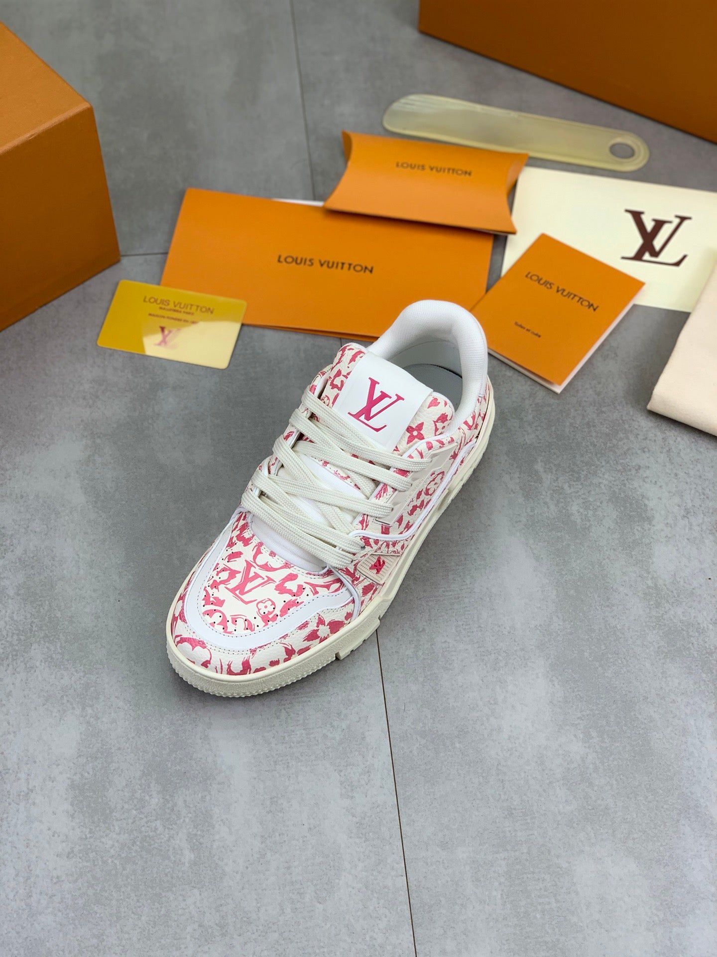 Designer Sneakers Shoes – Lifestyle Sneakers, Latest Sneakers