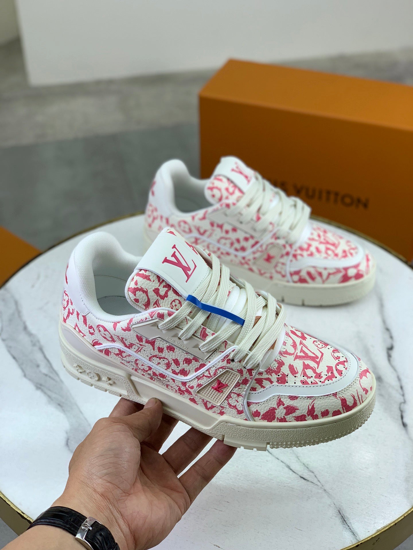 Designer Sneakers Shoes – Lifestyle Sneakers, Latest Sneakers