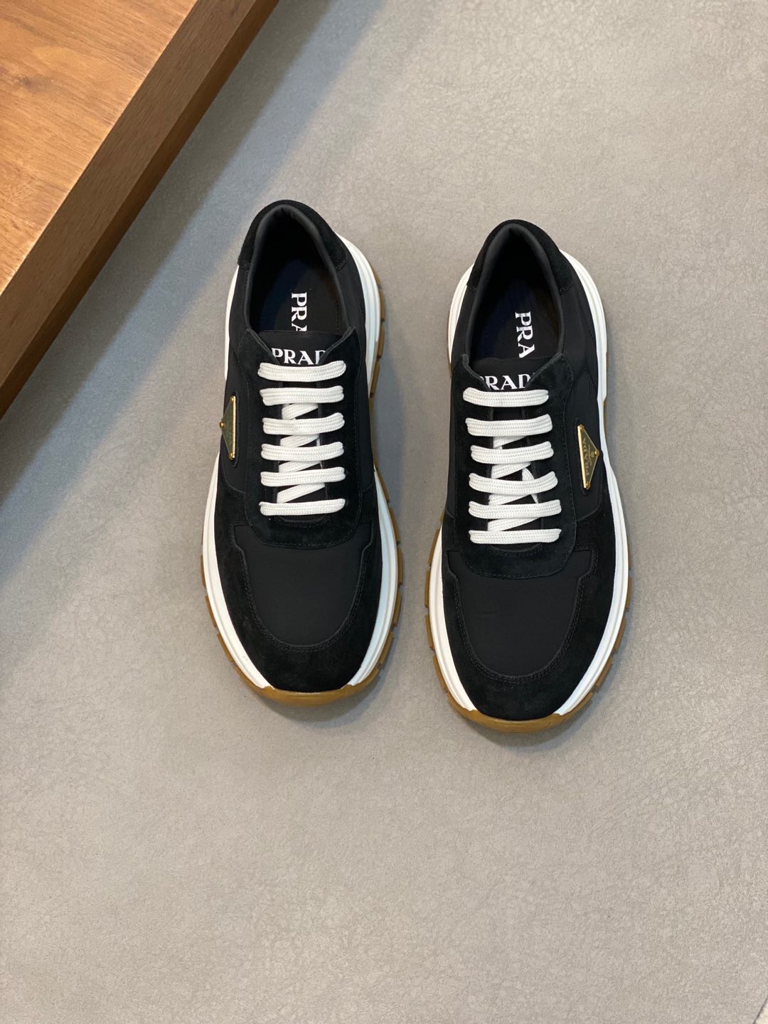 Designer Sneakers Shoes – Lifestyle Sneakers, Latest Sneakers