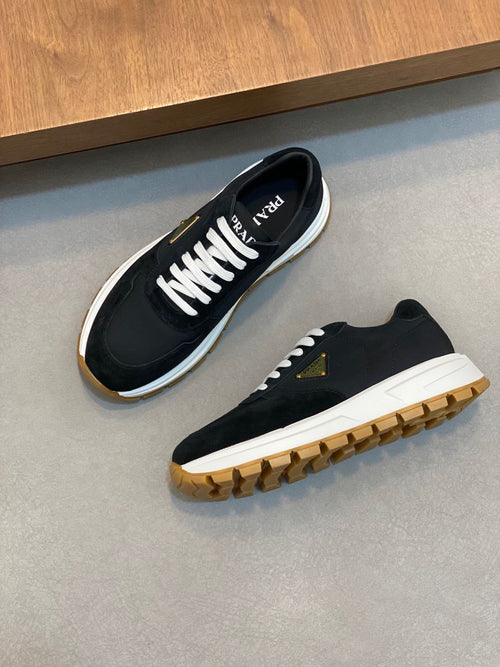 Designer Sneakers Shoes – Lifestyle Sneakers, Latest Sneakers