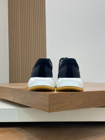 Designer Sneakers Shoes – Lifestyle Sneakers, Latest Sneakers