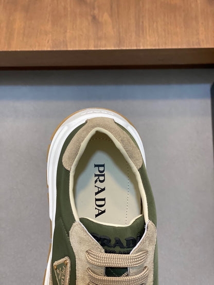 Designer Sneakers Shoes – Lifestyle Sneakers, Latest Sneakers