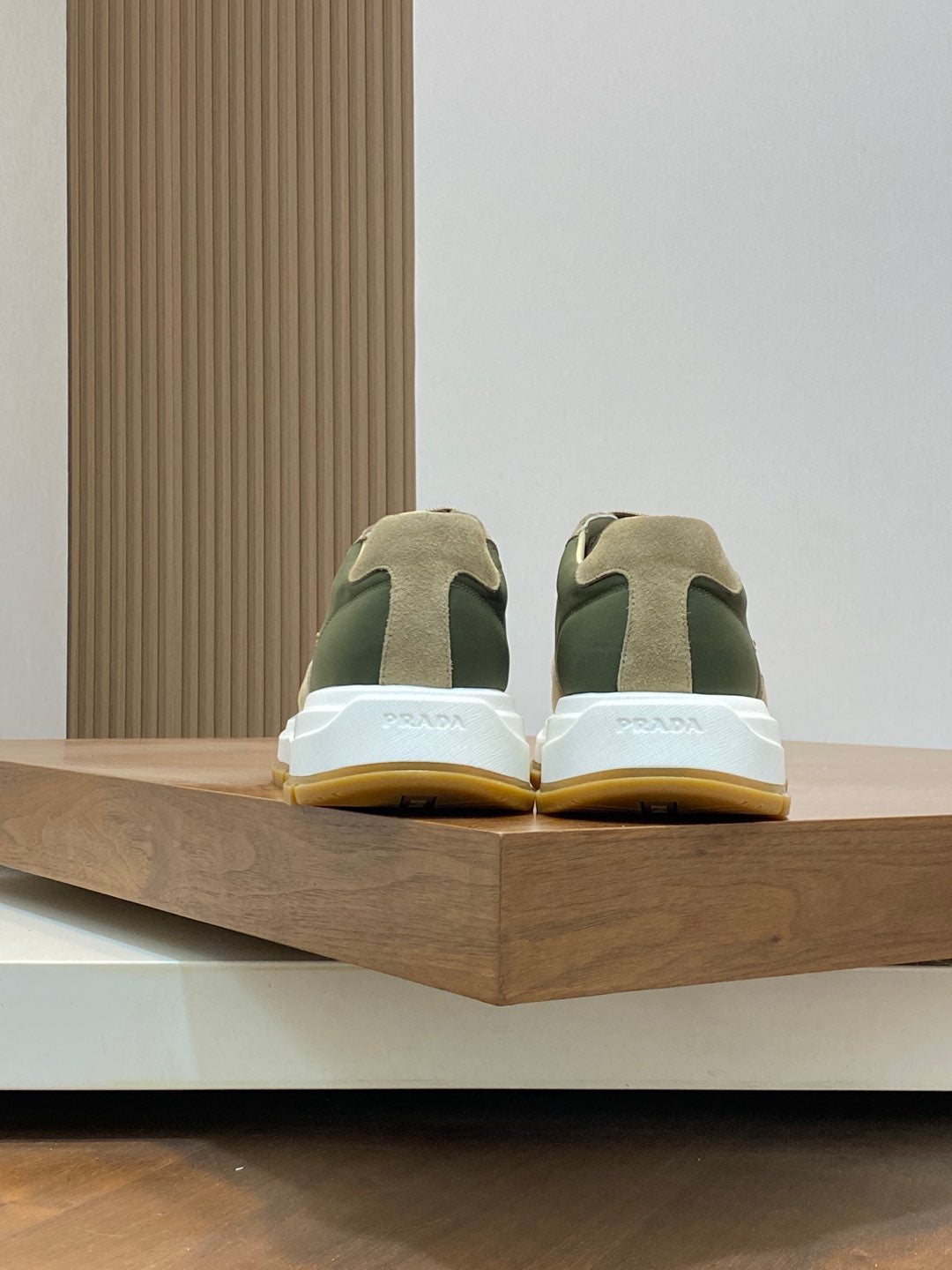 Designer Sneakers Shoes – Lifestyle Sneakers, Latest Sneakers