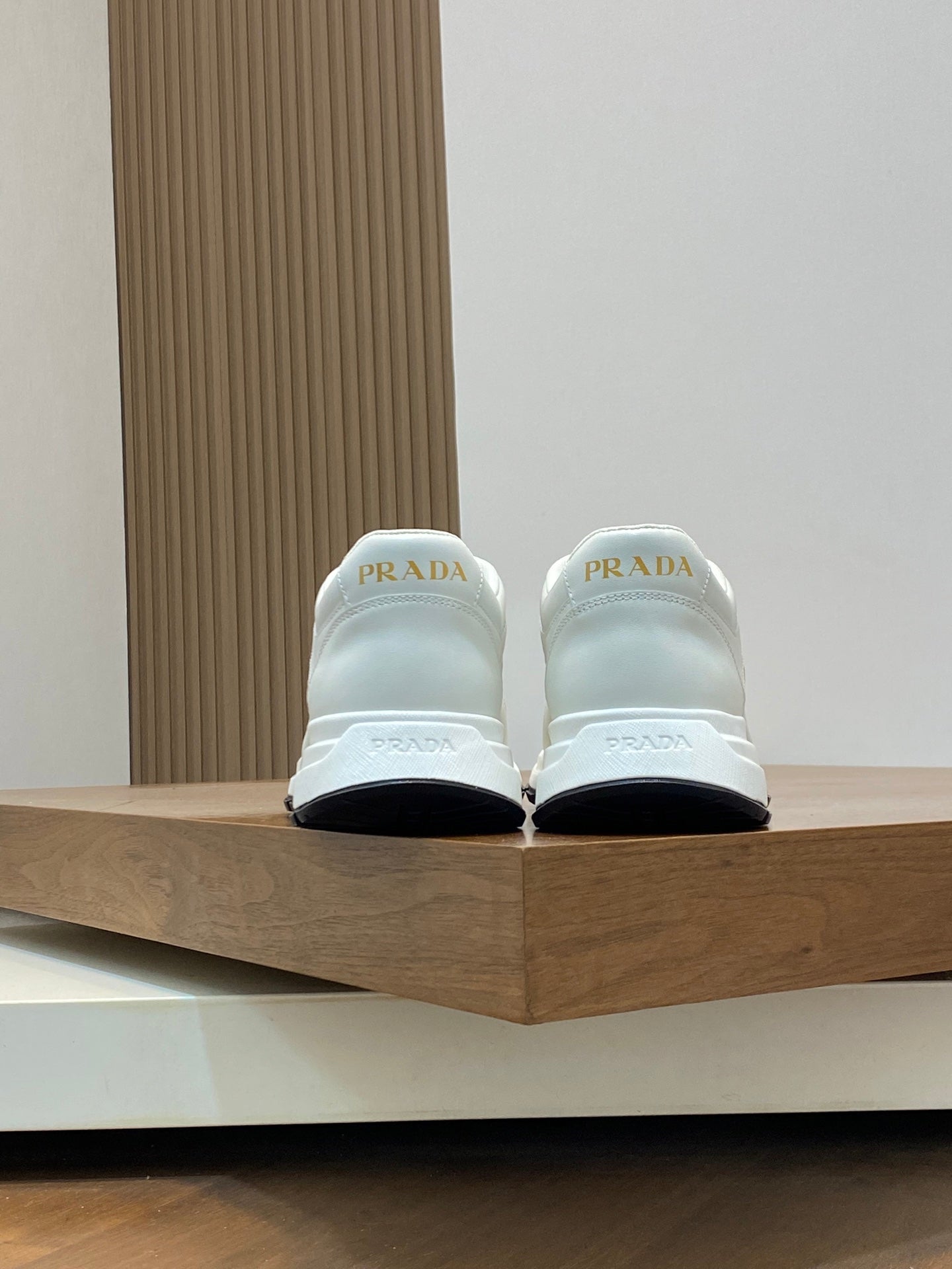 Designer Sneakers Shoes – Lifestyle Sneakers, Latest Sneakers