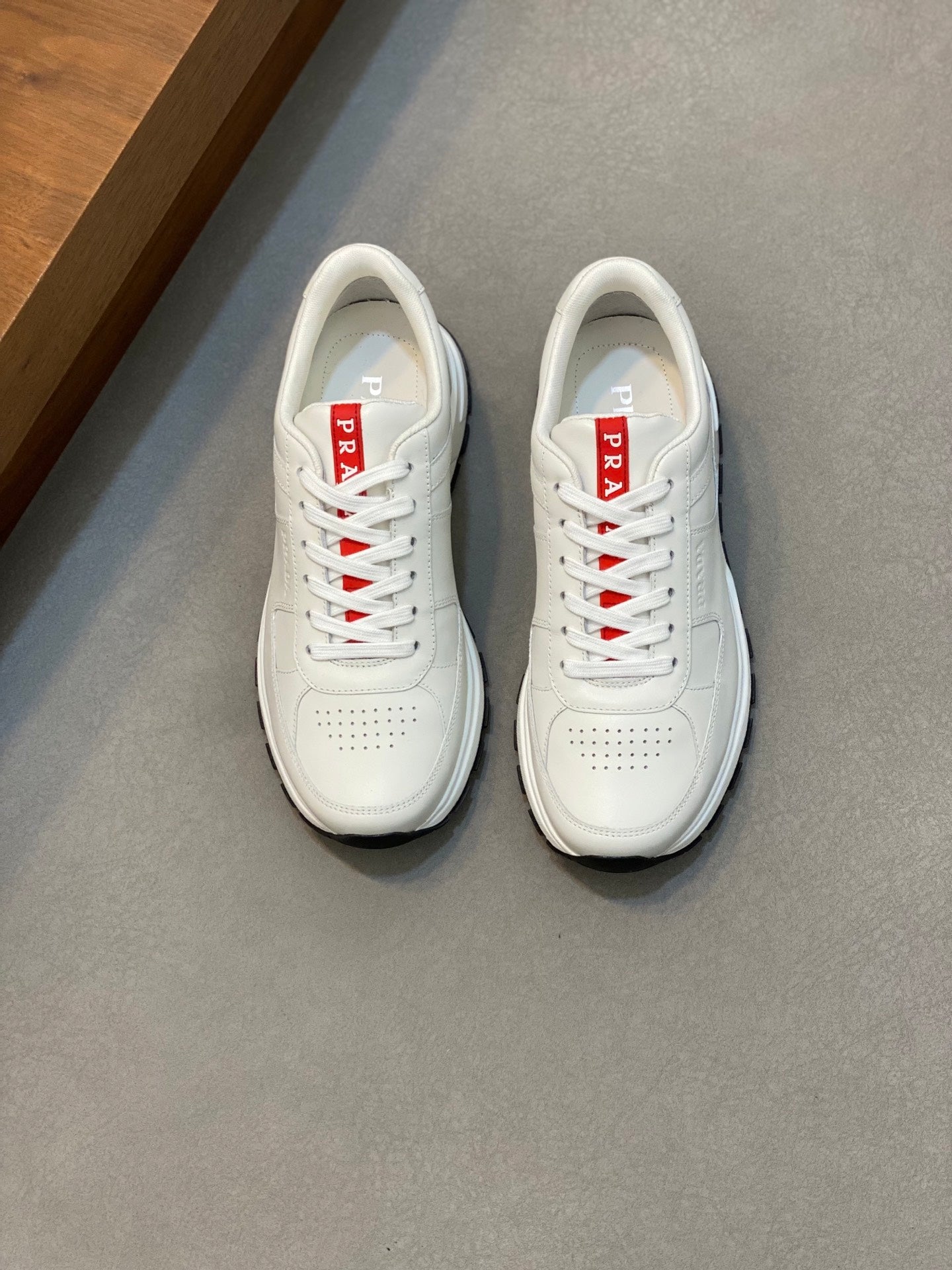 Designer Sneakers Shoes – Lifestyle Sneakers, Latest Sneakers
