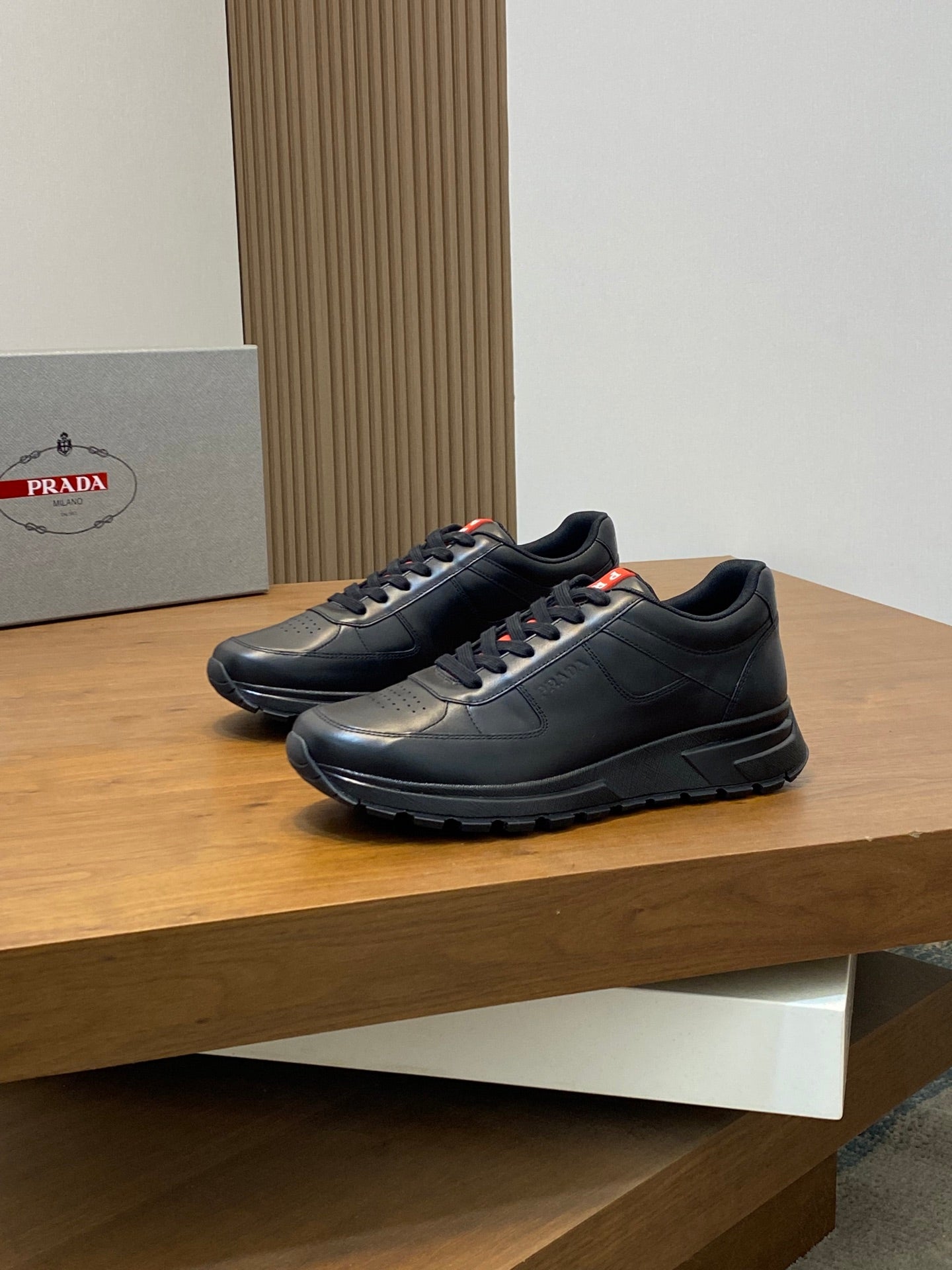 Designer Sneakers Shoes – Lifestyle Sneakers, Latest Sneakers