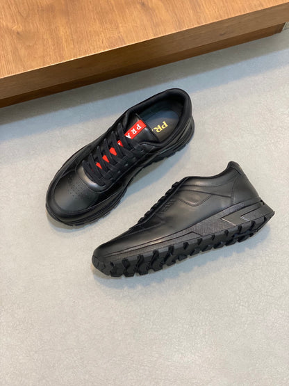 Designer Sneakers Shoes – Lifestyle Sneakers, Latest Sneakers