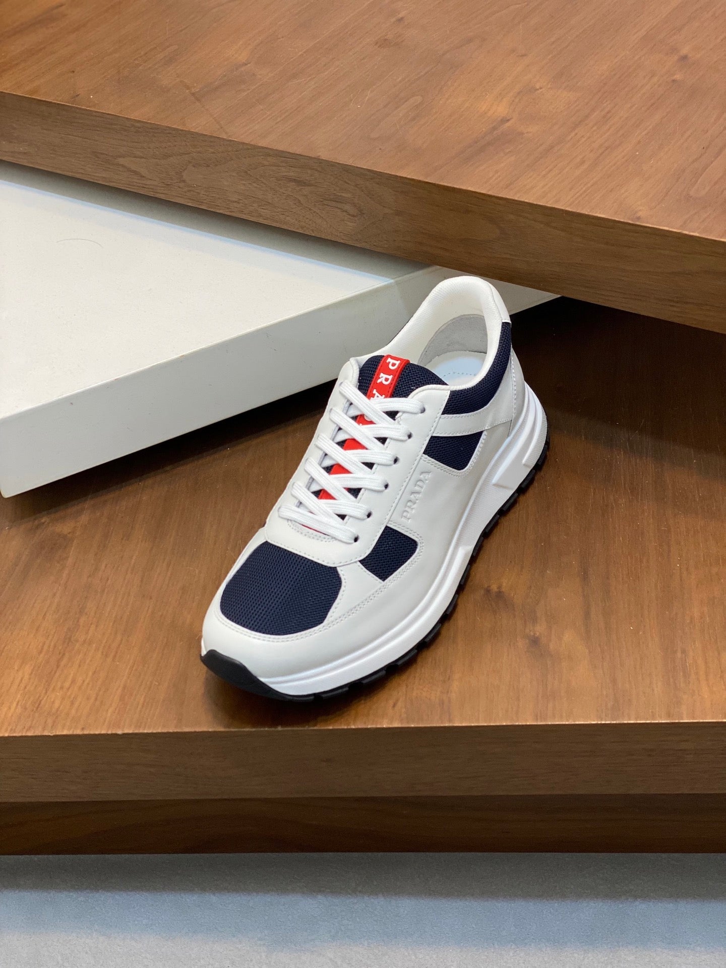 Designer Sneakers Shoes – Lifestyle Sneakers, Latest Sneakers