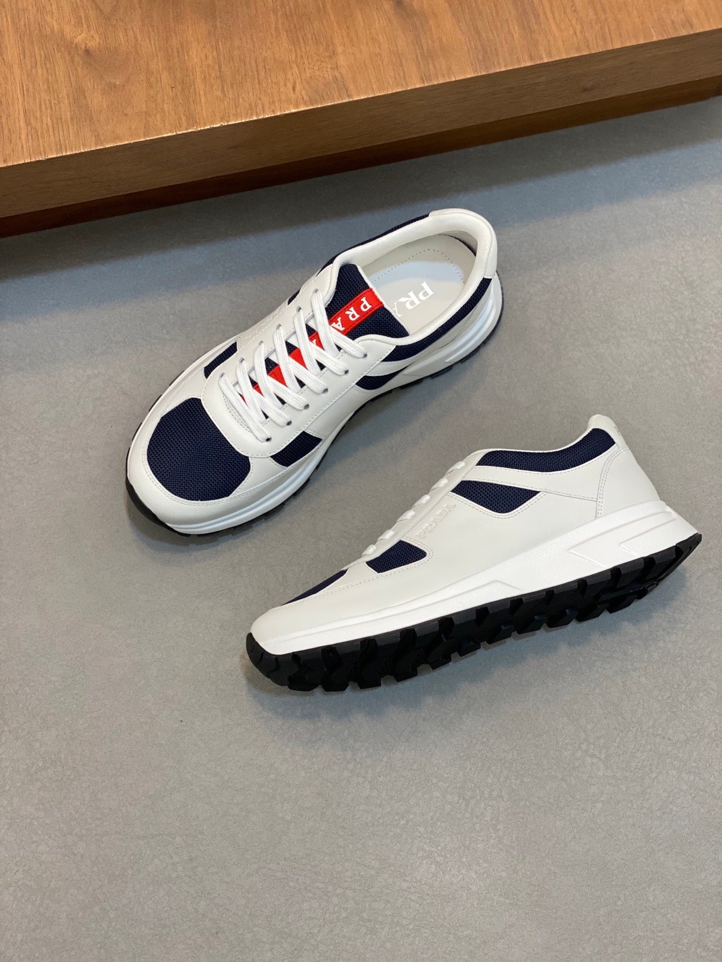 Designer Sneakers Shoes – Lifestyle Sneakers, Latest Sneakers