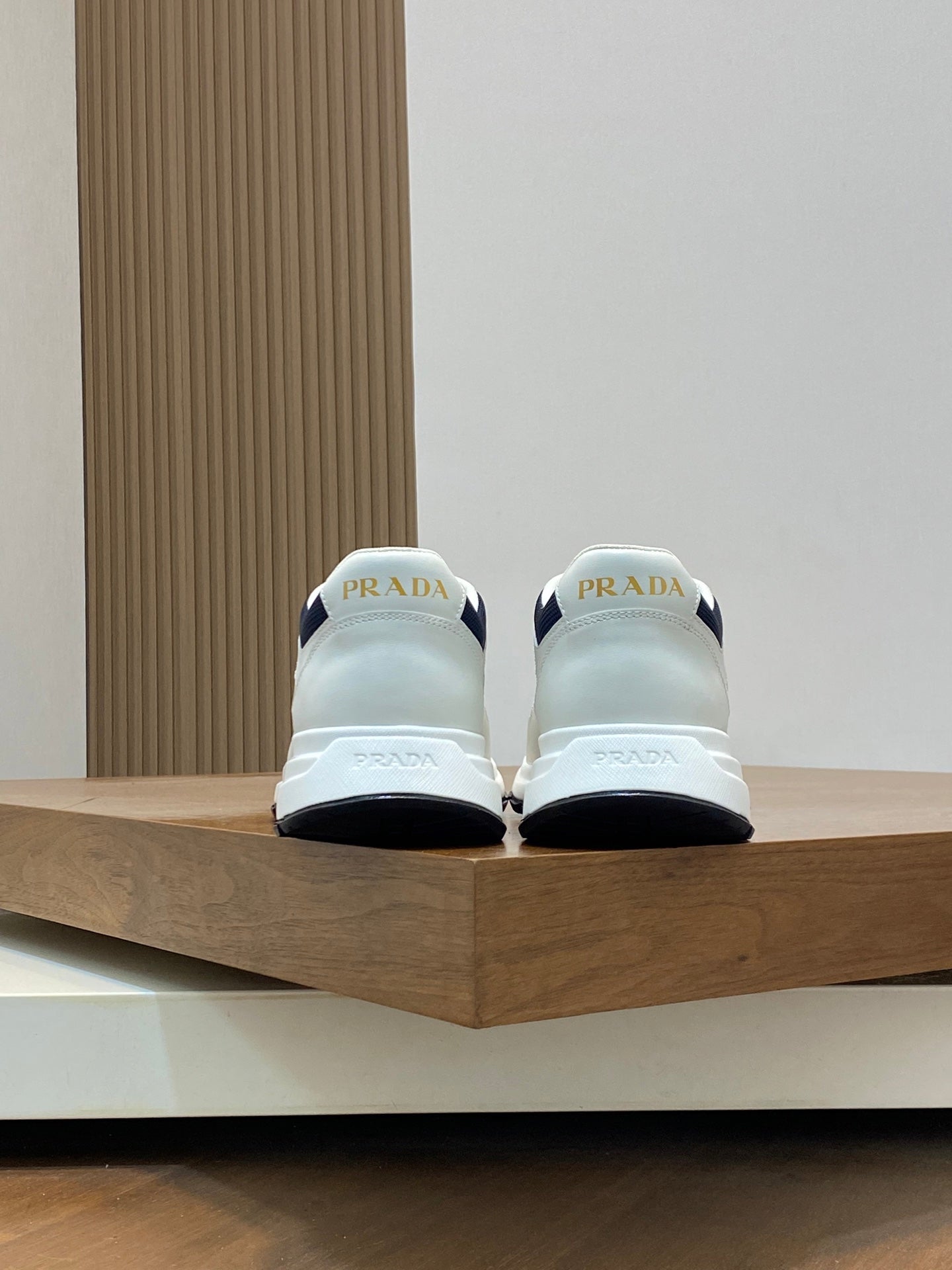 Designer Sneakers Shoes – Lifestyle Sneakers, Latest Sneakers