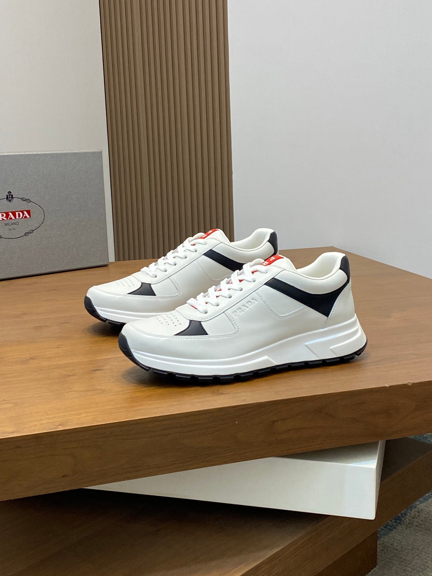 Designer Sneakers Shoes – Lifestyle Sneakers, Latest Sneakers