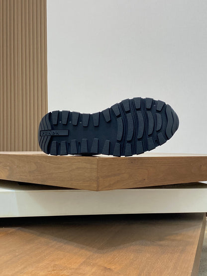 Designer Sneakers Shoes – Lifestyle Sneakers, Latest Sneakers