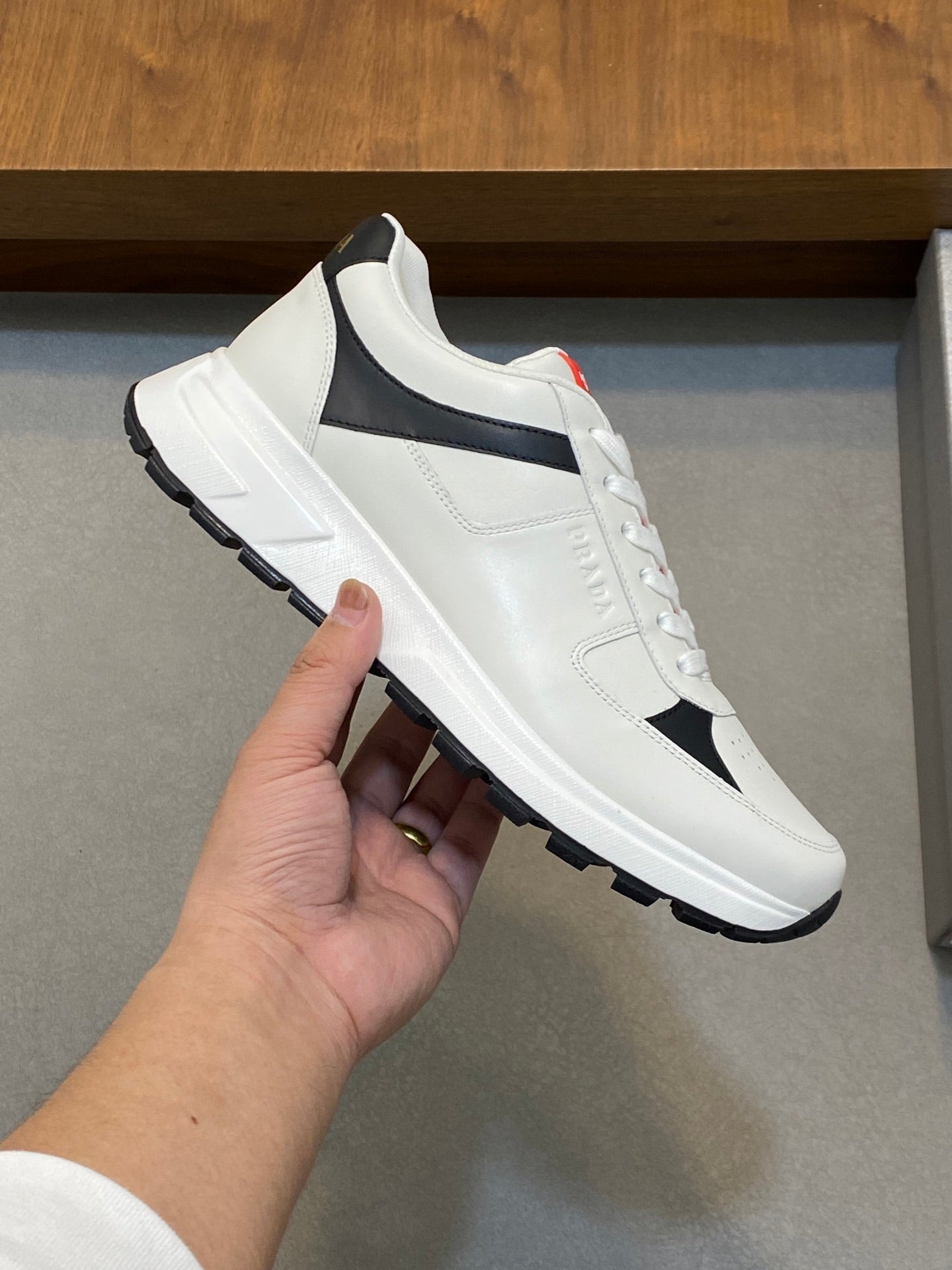 Designer Sneakers Shoes – Lifestyle Sneakers, Latest Sneakers