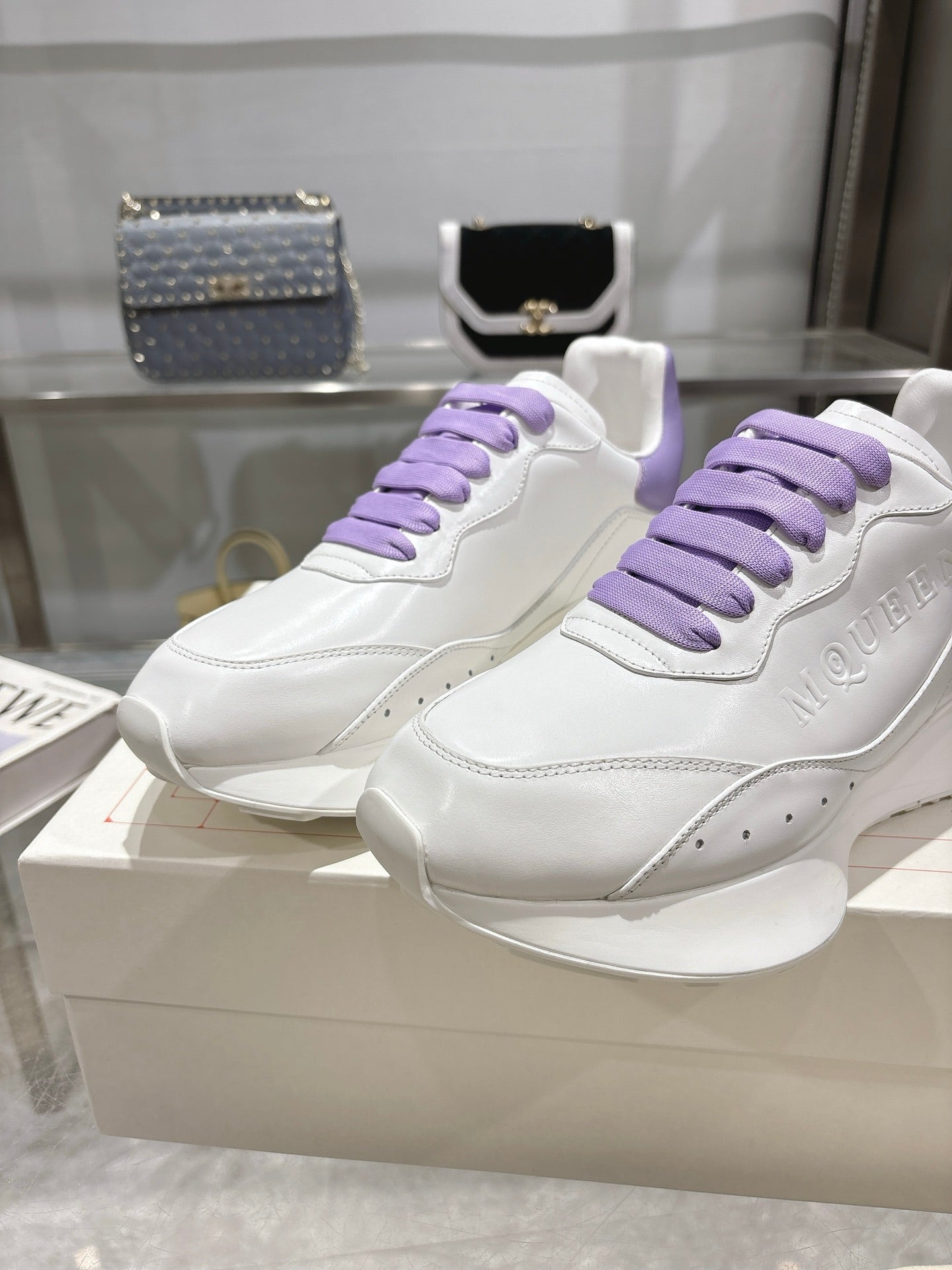 Designer Sneakers Shoes – Lifestyle Sneakers, Latest Sneakers
