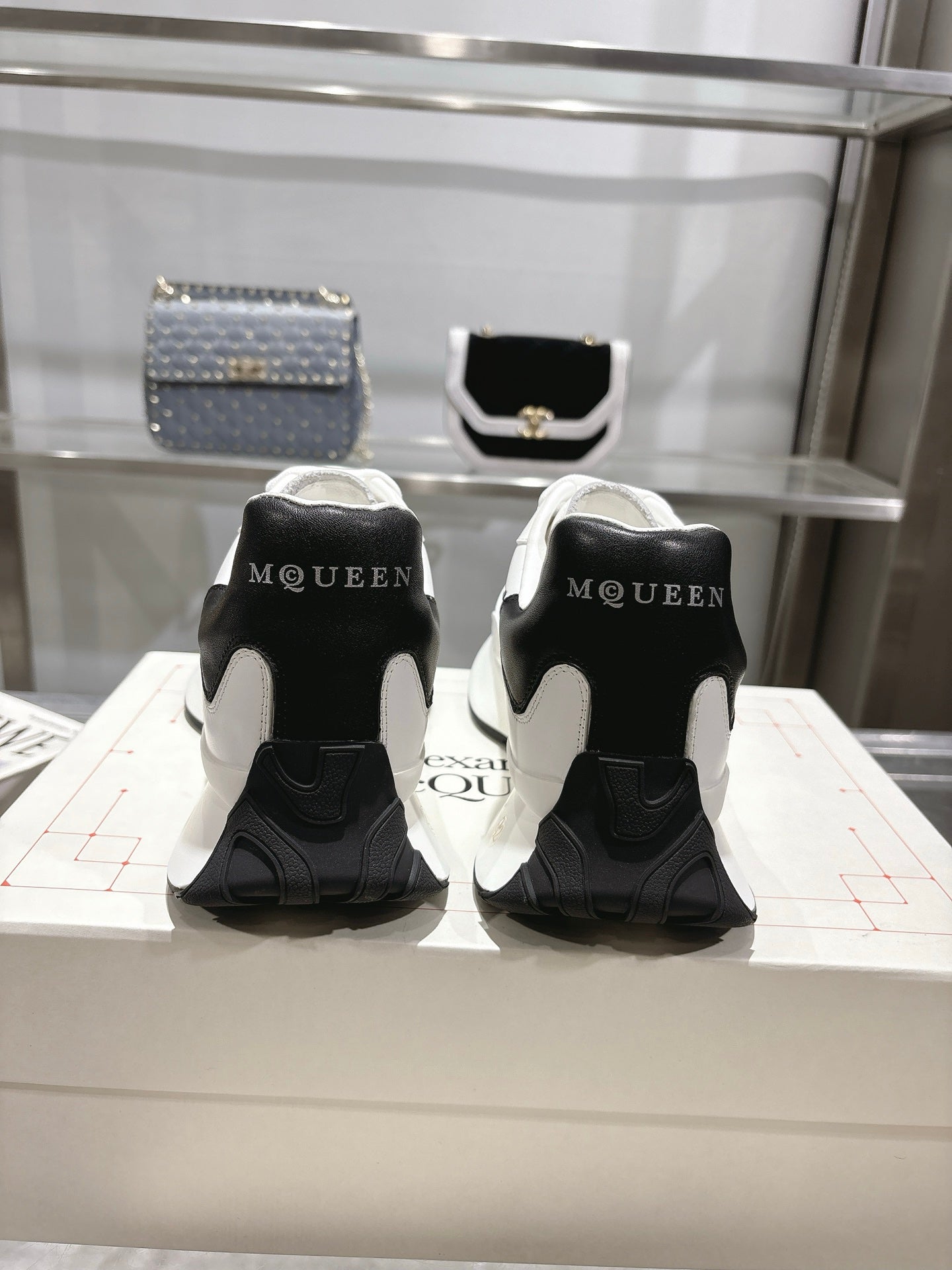 Designer Sneakers Shoes – Lifestyle Sneakers, Latest Sneakers