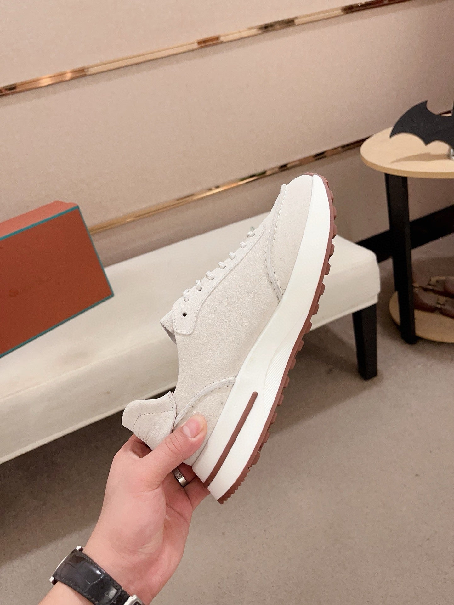 Designer Sneakers Shoes – Sneakers Shoes, Lifestyle Running Shoes, Latest Sneaker
