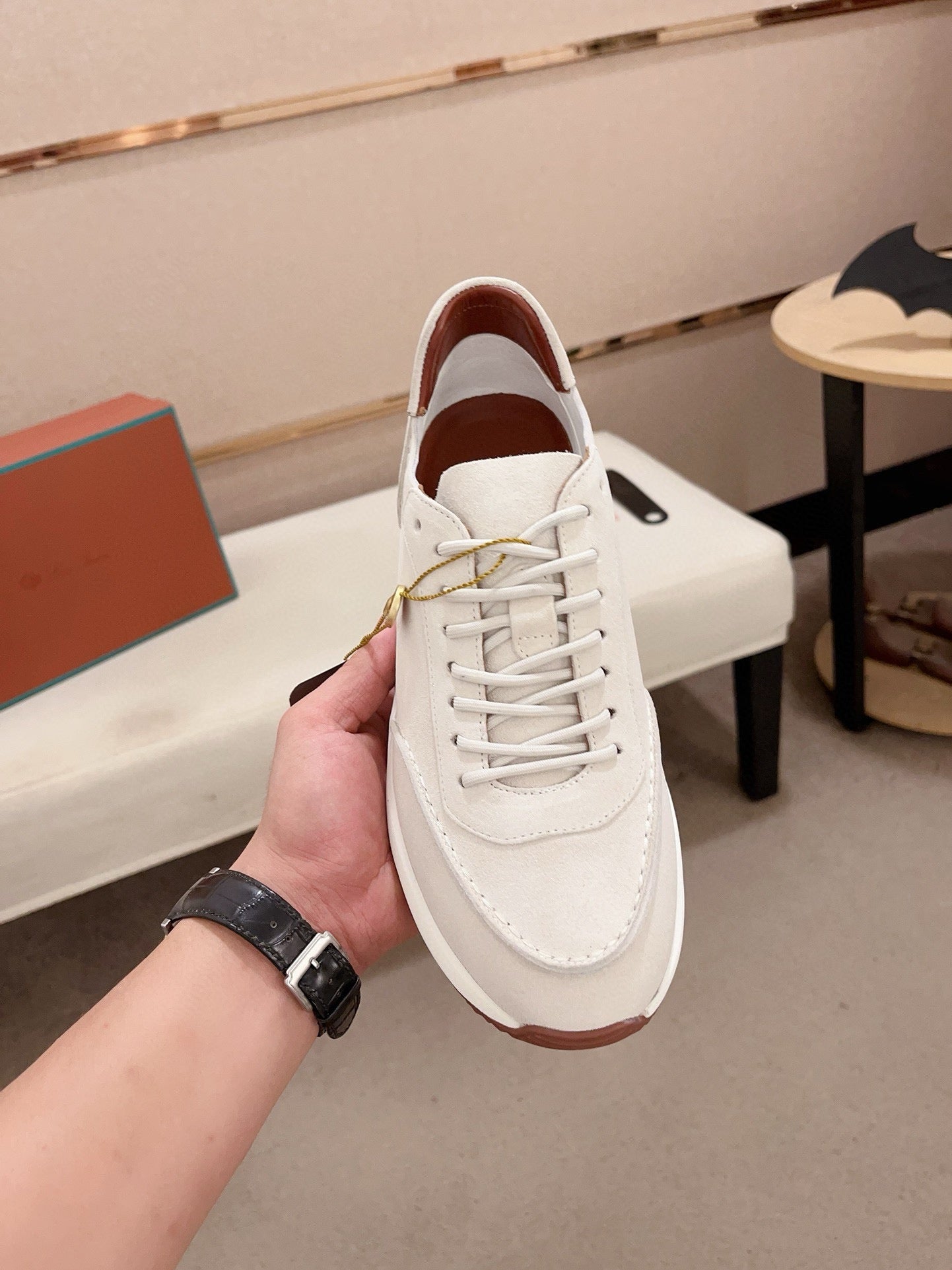 Designer Sneakers Shoes – Sneakers Shoes, Lifestyle Running Shoes, Latest Sneaker