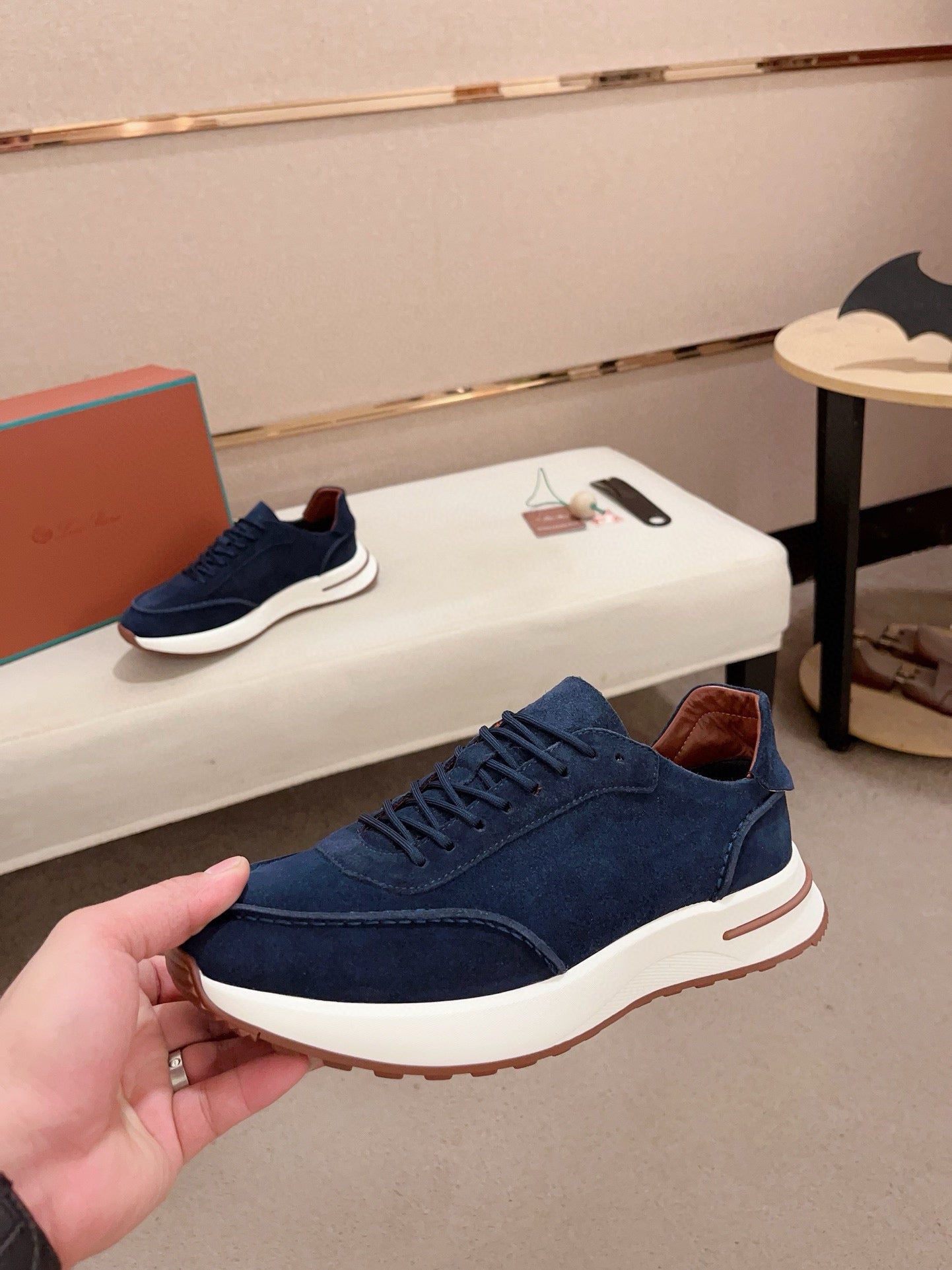 Designer Sneakers Shoes – Sneakers Shoes, Lifestyle Running Shoes, Latest Sneaker
