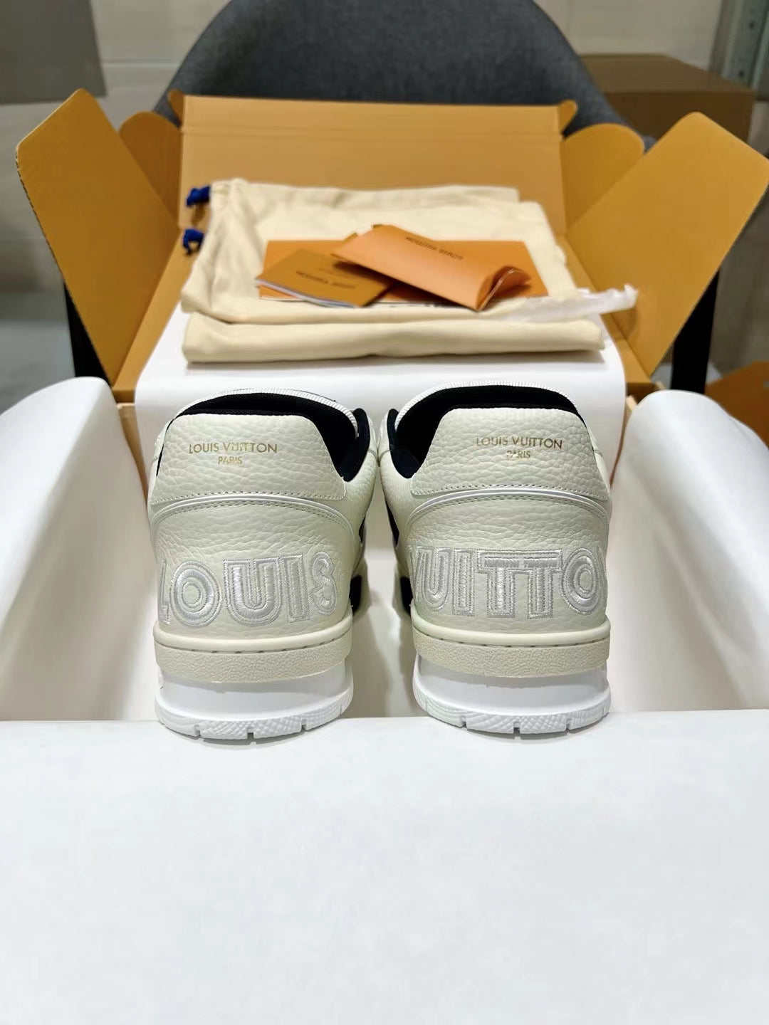 Louis Vuitton LV Trainer Sneakers for Men and Women – Premium Leather Designer Shoes