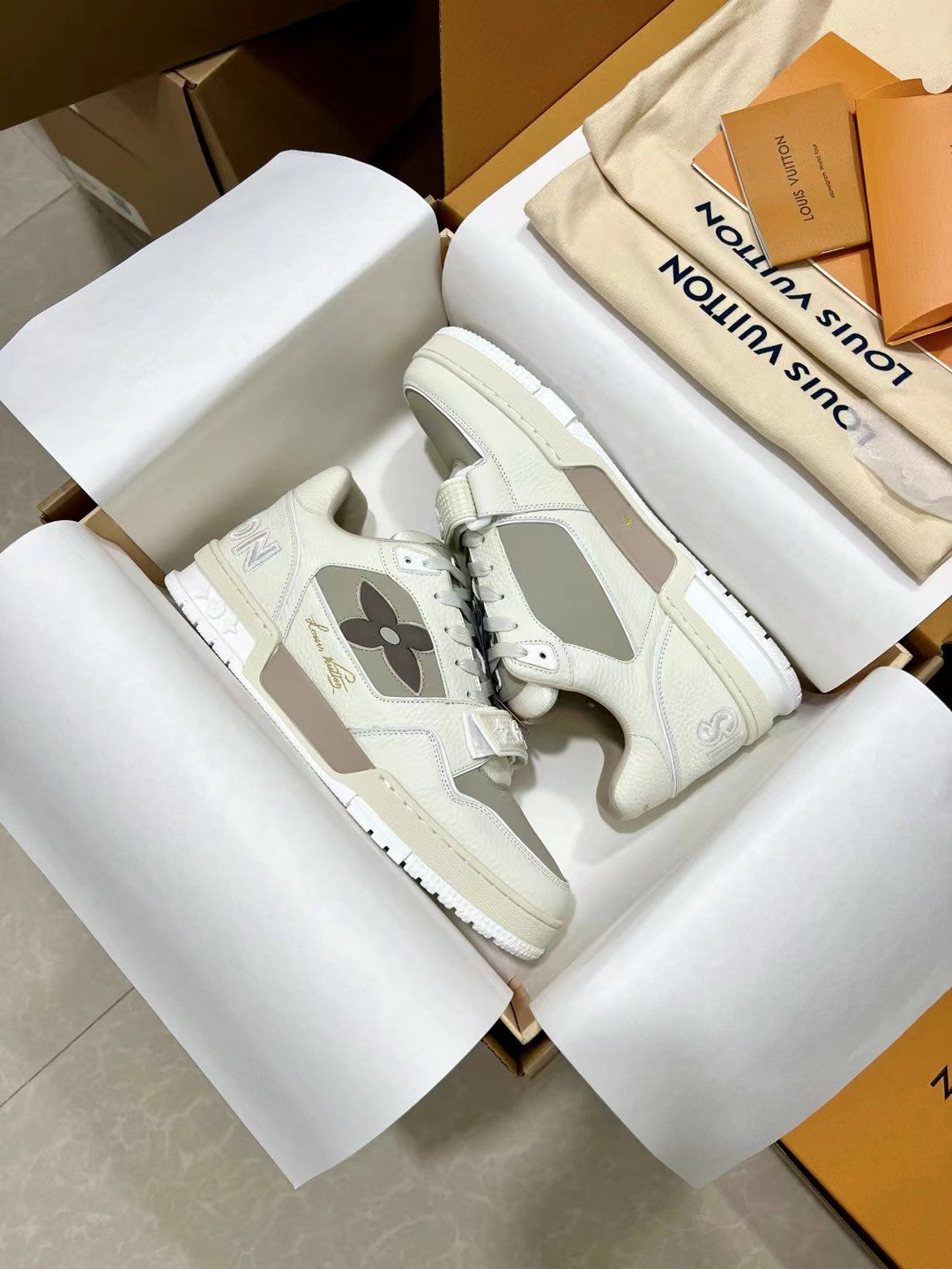Louis Vuitton LV Trainer Sneakers for Men and Women – Premium Leather Designer Shoes
