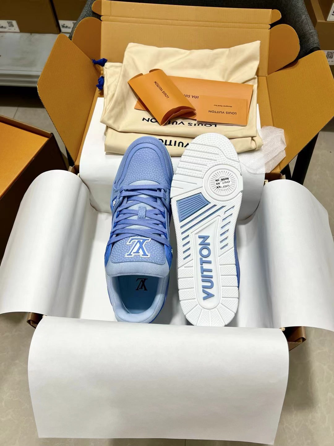 Louis Vuitton LV Trainer Sneakers for Men and Women – Premium Leather Designer Shoes