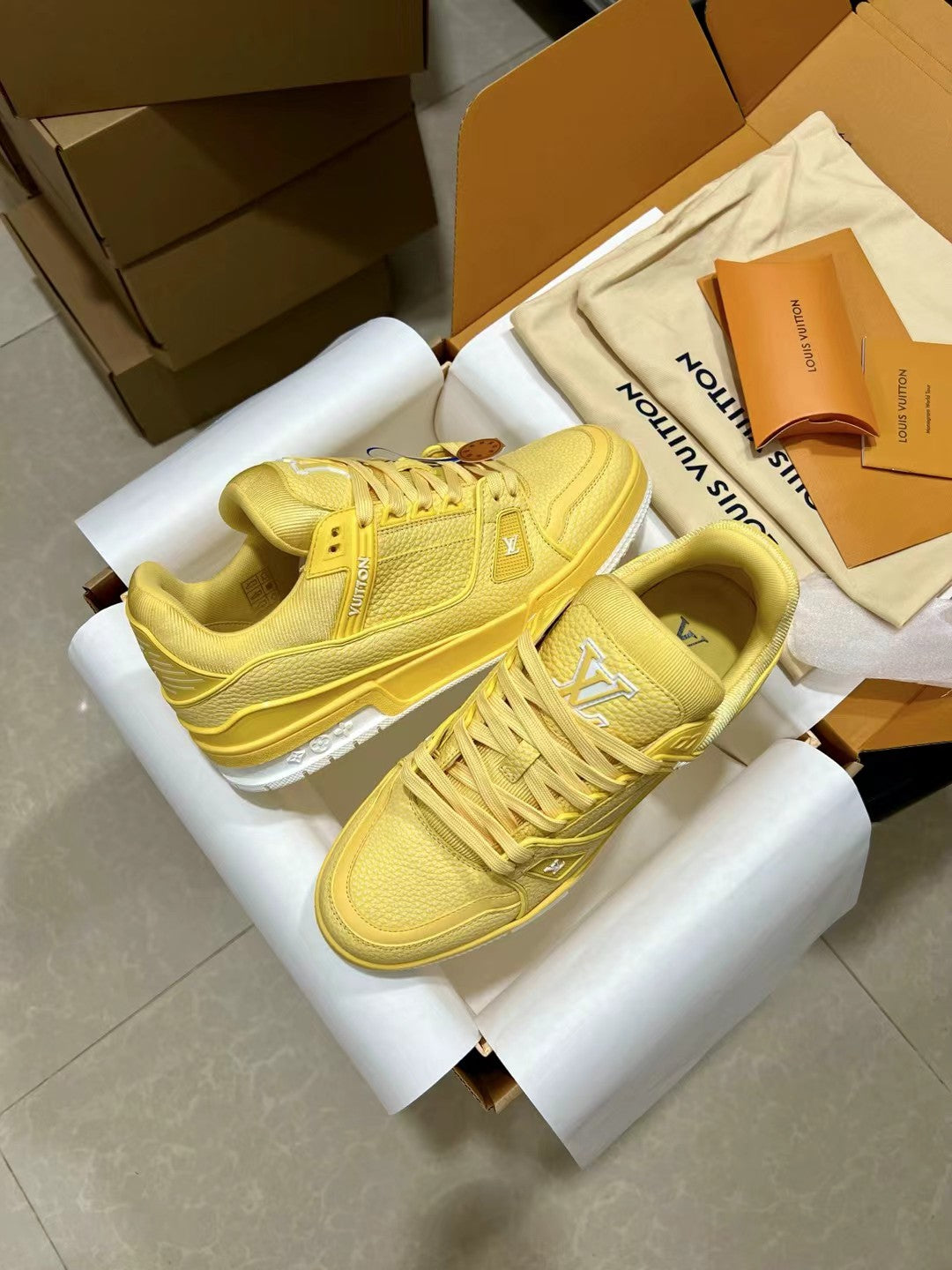 Louis Vuitton LV Trainer Sneakers for Men and Women – Premium Leather Designer Shoes