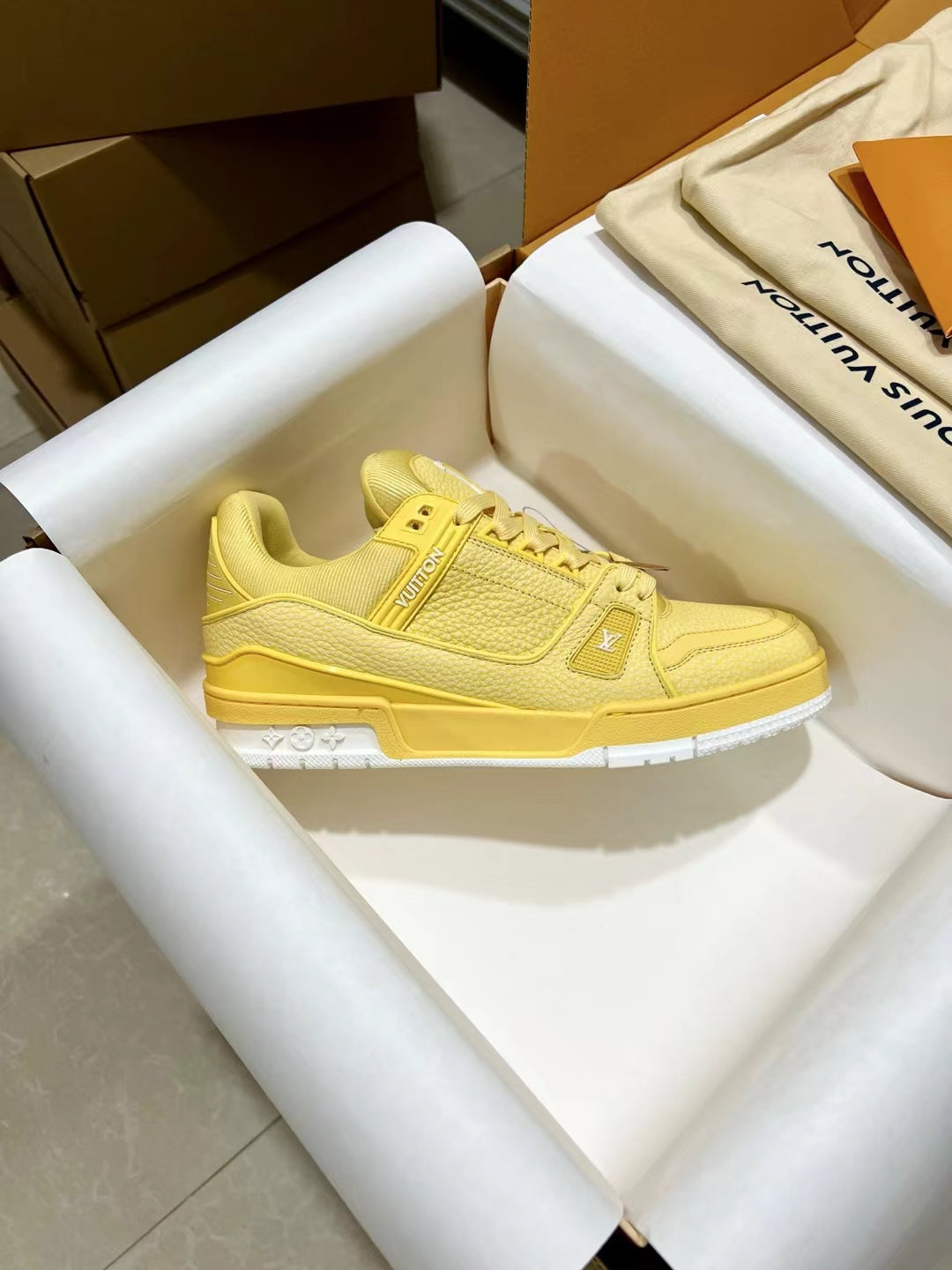 Louis Vuitton LV Trainer Sneakers for Men and Women – Premium Leather Designer Shoes