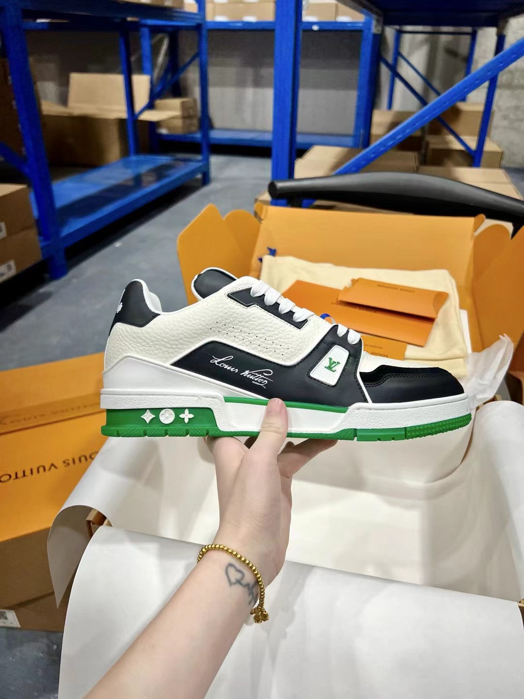 Louis Vuitton LV Trainer Sneakers for Men and Women – Premium Leather Designer Shoes