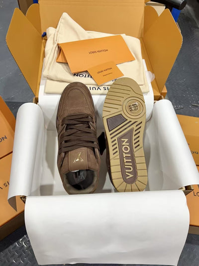 Louis Vuitton Sneakers for Men and Women – Premium Leather Designer Shoes